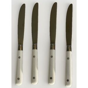 4 Carnival White Handle Dinner Knives Stainless Flatware Korea 3‎ Rivets